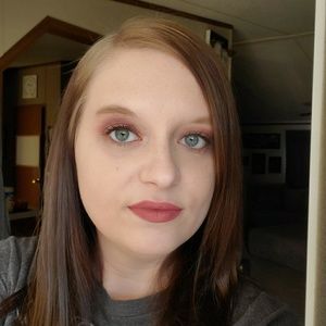 Meet your Posher, Brittney